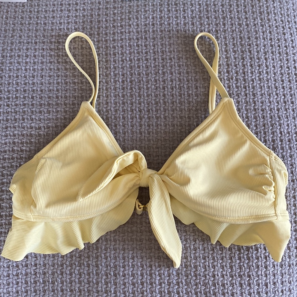 Xhilaration bikini top